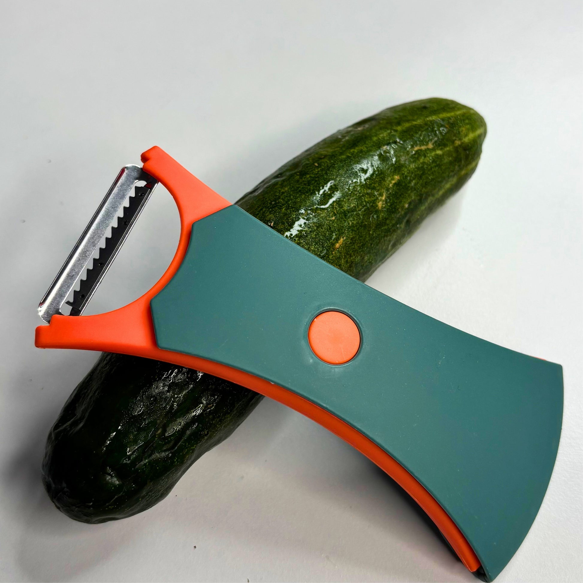 🍎🔪 2 In 1 Fruit  and Vegetables Peeler